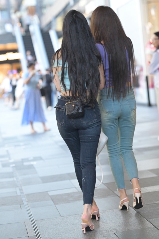 牛仔姐妹